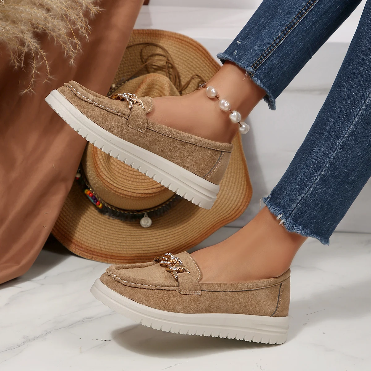 Mocasines planos para mujer, n - Street Fashion Rome 2025 reseña y precio