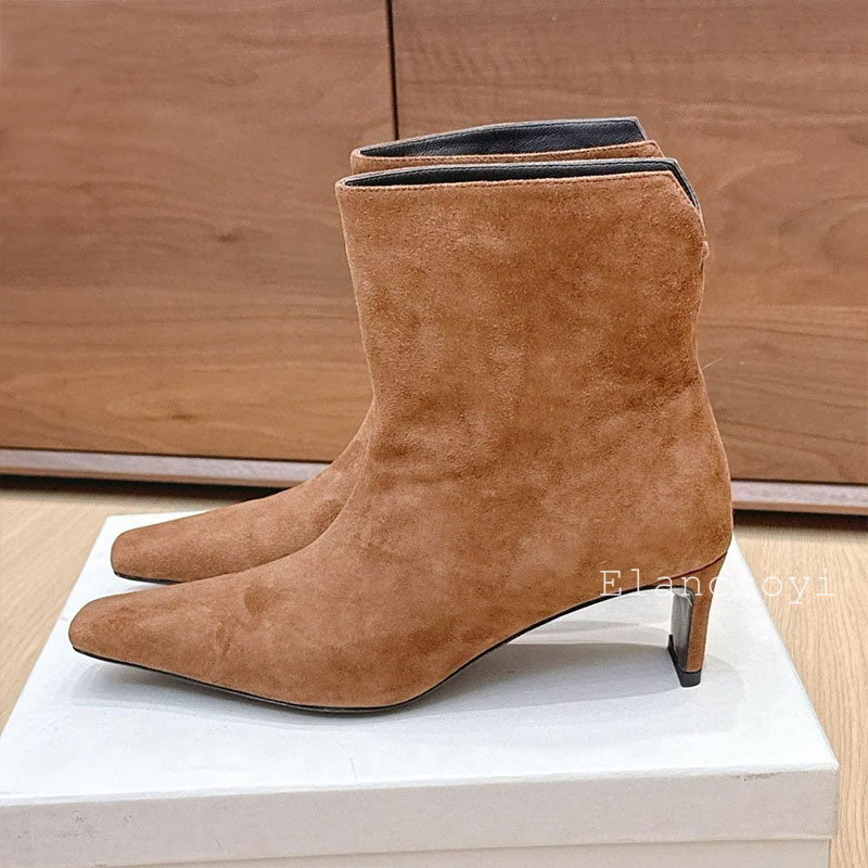 Botas cortas de piel auténtica - Street Fashion Rome 2025 reseña y precio