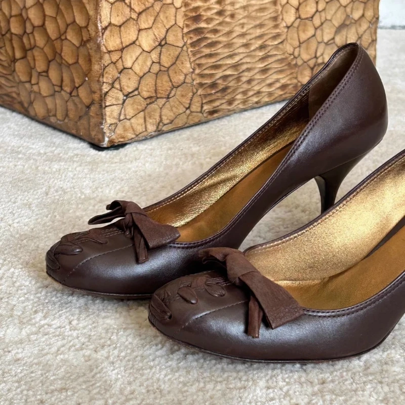 Zapatos de tacón de diseño a l - Street Fashion Brand reseña y precio