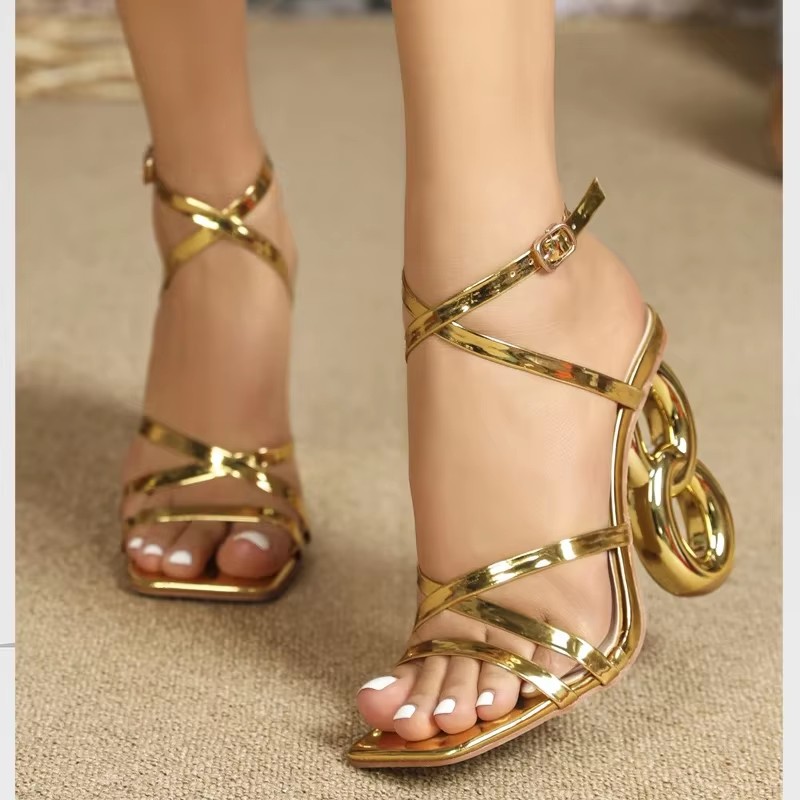 Eilyken-Sandalias doradas con  - Street Fashion Shoes reseña y precio